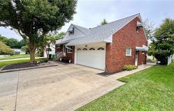1787 E 227th Street, Euclid, OH 44117