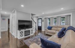 31 Apple Lane, Commack, NY 11725