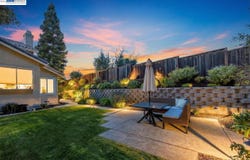 788 Crystal Ln, Pleasanton, CA 94566