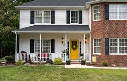 15 RUTHERFORD LN, Stuarts Draft, VA 24477