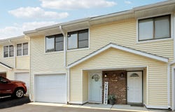 3221 Valley Ridge Drive, Eagan, MN 55121