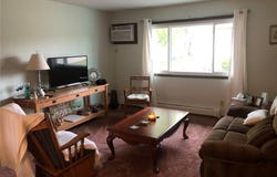 3080 8th St, Marion, IA 52302