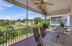 5183 Vicus Castri, Osage Beach, MO 65065