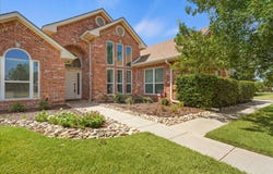415 Valley View Lane, Krum, TX 76249