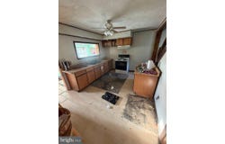 925 MAIN Street, LILLY, PA 15938