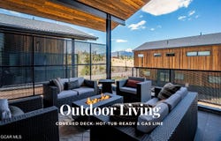 1060 GCR 8, Fraser, CO 80442