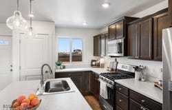 702 Thrice Loop, Belgrade, MT 59714