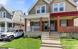 712 PUSEY Avenue, COLLINGDALE, PA 19023