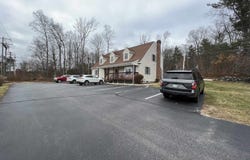 151 Route 27, Raymond, NH 03077