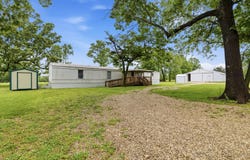 1919 Burnett Road, Seymour, MO 65746
