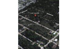 227 Vireo Ave, FL 33870