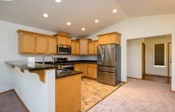 781 LONE ROCK Rd, Glide, OR 97443