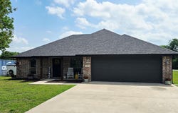 101 E Whitewright Road, Savoy, TX 75479