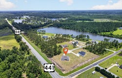 77 RAYMOND DRIVE, Broxton, GA 31650
