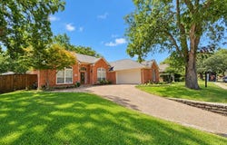 4213 Pecan Grove Lane, Rowlett, TX 75088
