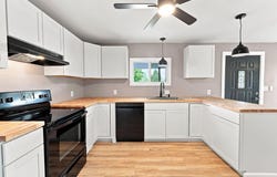 317 1/2 Long Street, Ashville, OH 43103