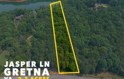52 Heron Pointe Road, Gretna, VA 24557