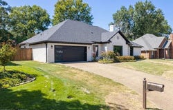6700 Eastgate DR, Fort Smith, AR 72903