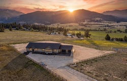 2341 Hamby Lane, Victor, MT 59875