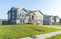 1913 Eagle Drive, Harrisonville, MO 64701