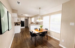 1000 Hollybluff St, Austin, TX 78753
