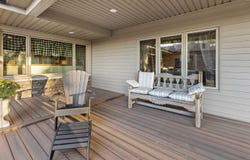 2103 N Obee Rd, Hutchinson, KS 67502