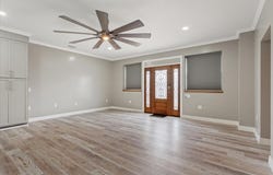202 N Avenue D, Clifton, TX 76634