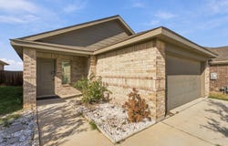 121 Greengate Drive, Boyd, TX 76023