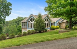 174 Virginia Key Trl, Union Hall, VA 24176