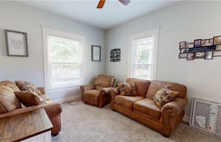 843 S Sycamore Street, Ottawa, KS 66067