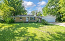 47062 Sugarbush Road, New Baltimore, MI 48047