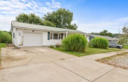 459 LeGrande Blvd, Gallipolis, OH 45631