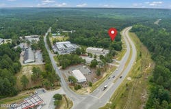 7567 Nc 211 Highway, West End, NC 27376