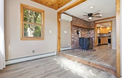 141 Long Pond Dr, Dracut, MA 01826