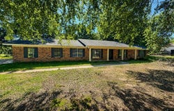1066 US Hwy 259 S, DeKalb, TX 75559