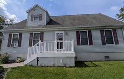 7485 W Murray Dr, Cicero, NY 13039