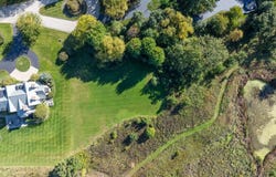 1350 W Whitmore Court, Lake Forest, IL 60045