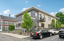 7 Howard St, Salem, MA 01970