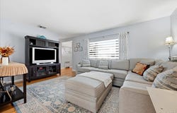 809 Garden Drive, Franklin Square, NY 11010