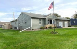 1015 Pine Street, Osage, IA 50461