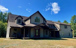22 Memory Lane, Waterboro, ME 04061