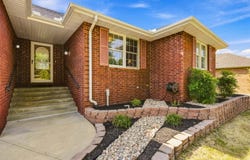 208 Miller Way, Monett, MO 65708