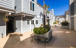 260 Victoria, Costa Mesa, CA 92627