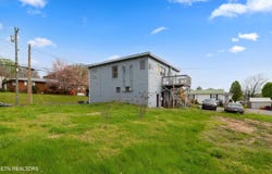 Loudon, TN 37774