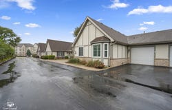 1664 Willow Circle Drive, Crest Hill, IL 60403
