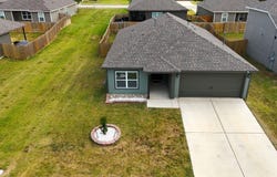 2405 Stillwater Drive, Ponder, TX 76259