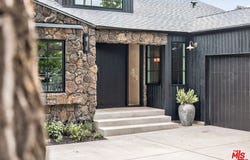 12610 Sarah St, Studio City, CA 91604