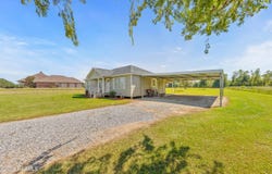 619 Cocodril Road, Scott, LA 70583