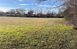 W CLEBURNE Road, Fort Worth, TX 76133