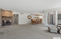 608 Westwinds Drive, Jacksonville, IL 62650